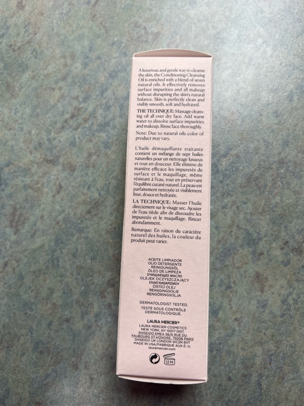 Laura Mercier face cleansing oil - Picture 6 of 7